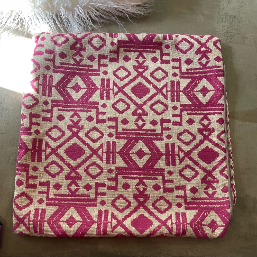 Nebraska Furniture Mart Pillow Covers